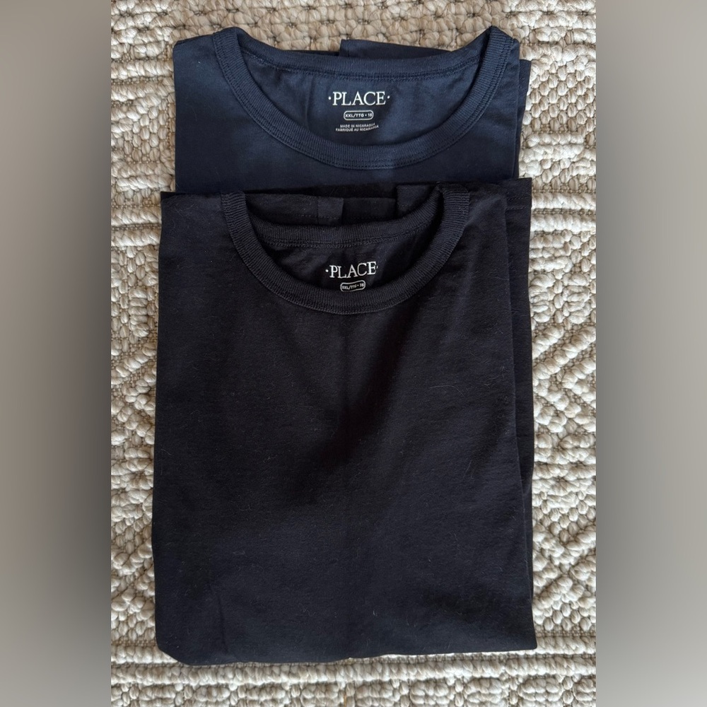 Place Black and Navy Long Sleeve Boys Tees (Size XXL)